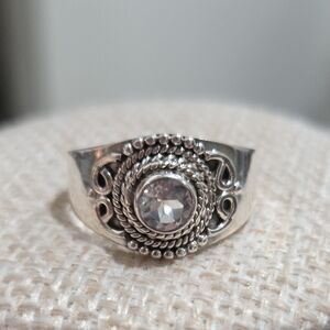 Elegant Silver Ring with Crystal Accent